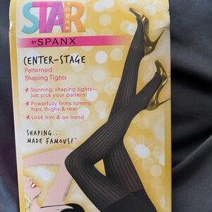 Spanx Center Stage Ribbed Row Tights
